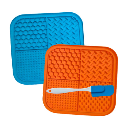 Zakity lick mat 2-pack, one blue and one orange silicone mat, with the included spatula